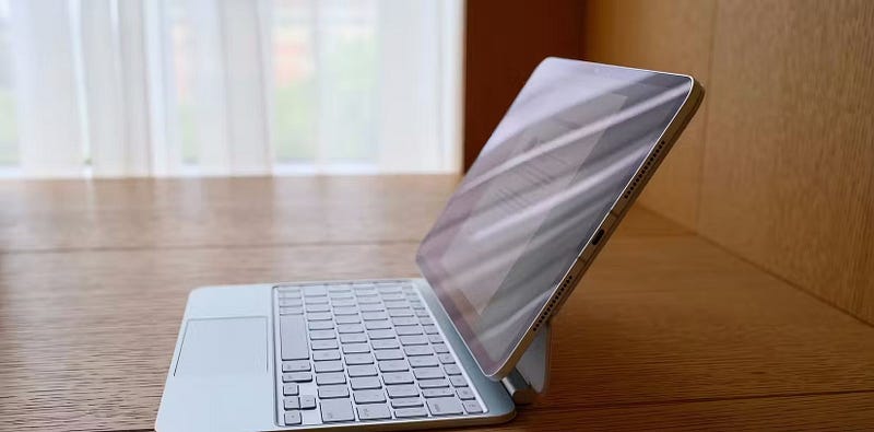 Proč je Apple Magic Keyboard pro iPad skvělou investicí - 1uDhrDSdfEYL4hmH2H78M6A DzTechs | Vysvětlení